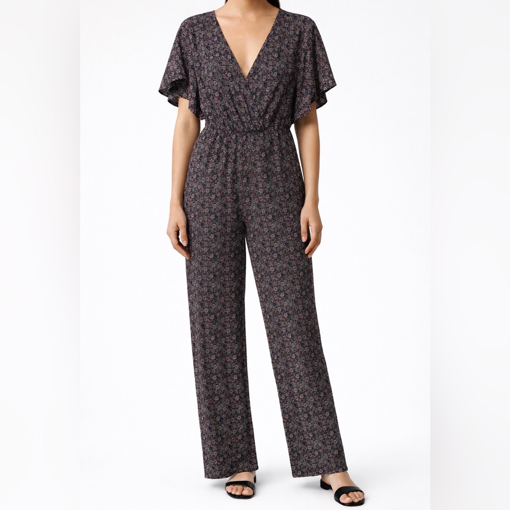 BCBGeneration Dark Floral Wide Leg Jumpsuit XS Surplice